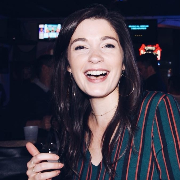 Meet your Posher, Audrey - Picture 1 of 1